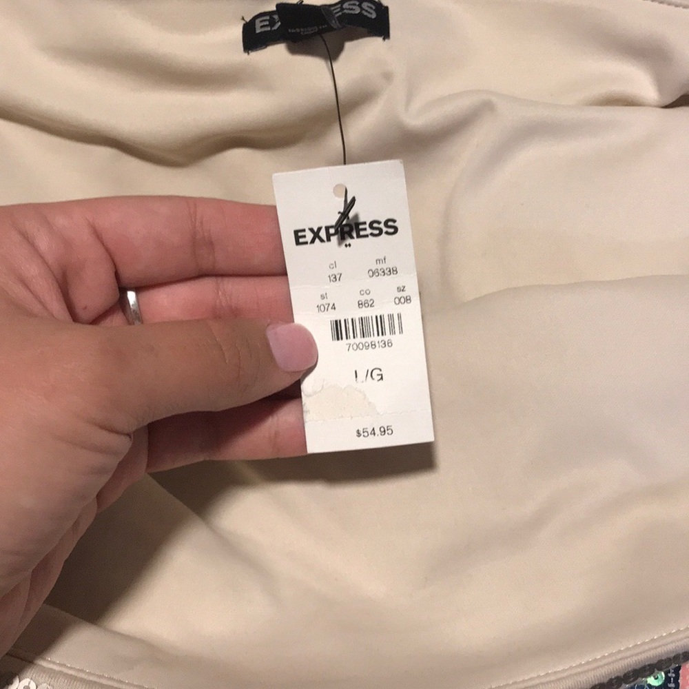 ❌❌❌SOLD❌❌❌Express Sequin Mini Skirt - Picture 4 of 4